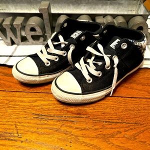 Boys size 3 Converse shoes Black with pattern